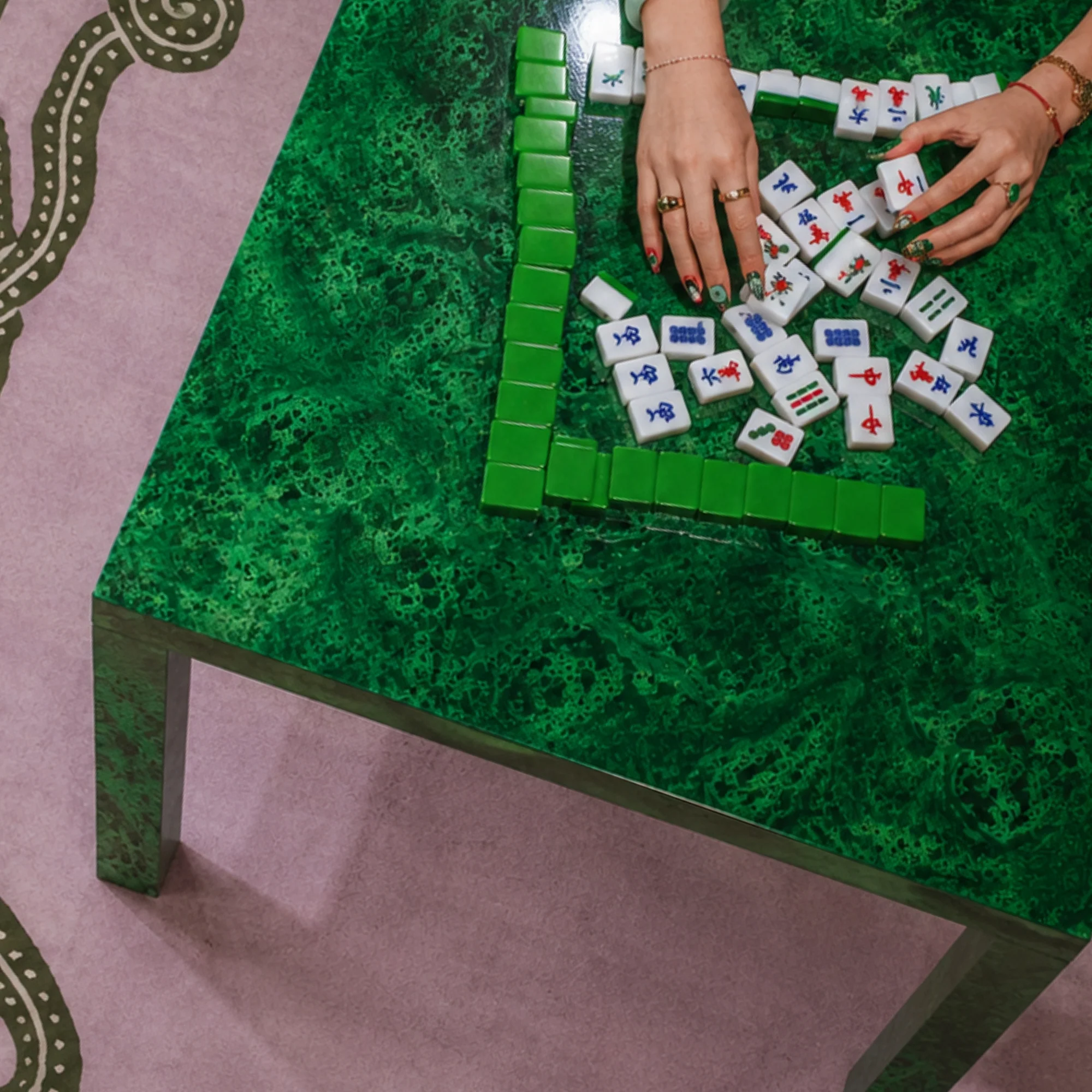 Custom Pass the Rose Game Table - Image 2