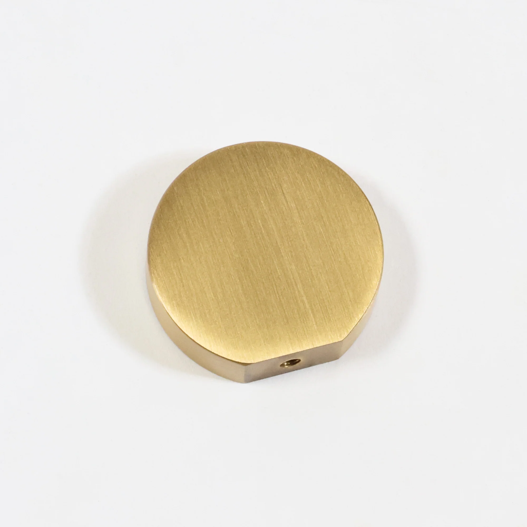 Faye Chest Hardware - Image 4