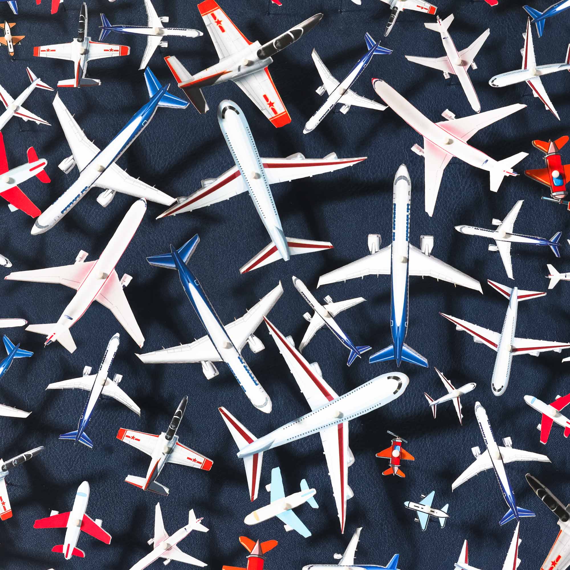 Jet Setter in Navy - Medium - Image 2