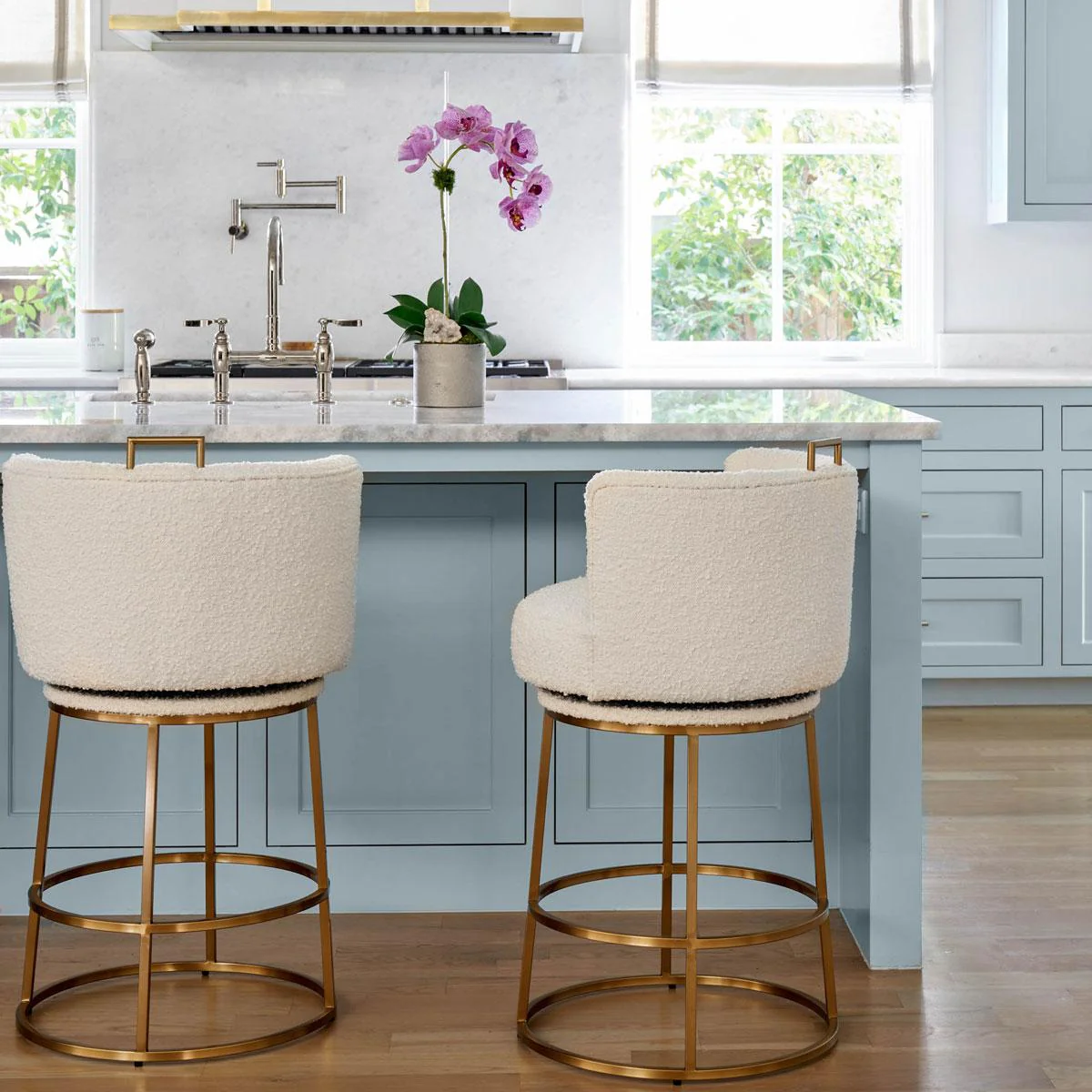 Rosita Swivel Counter Stool in Ivory Boucle - Image 9